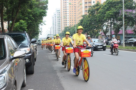 roadshow-cheb-beer-3.jpg